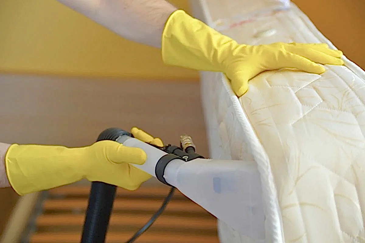 Buharlı Yatak Yıkama