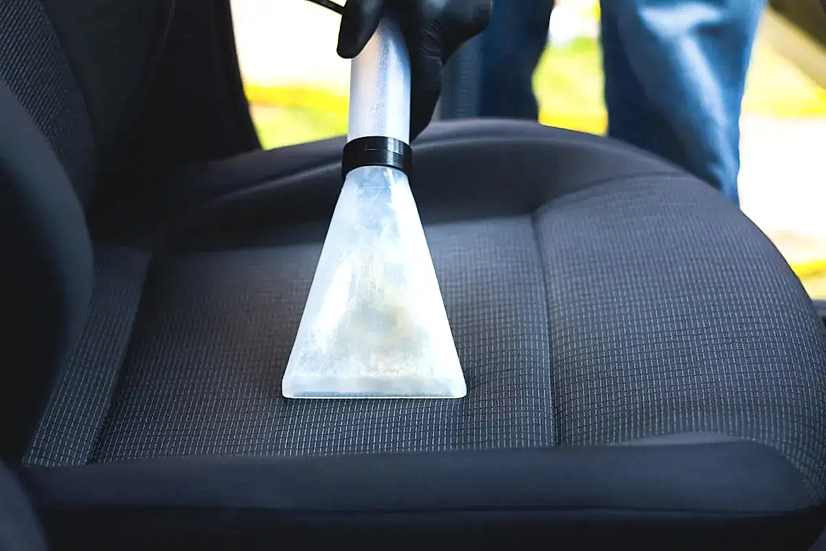 Araç Koltuk Temizleme Fiyatları