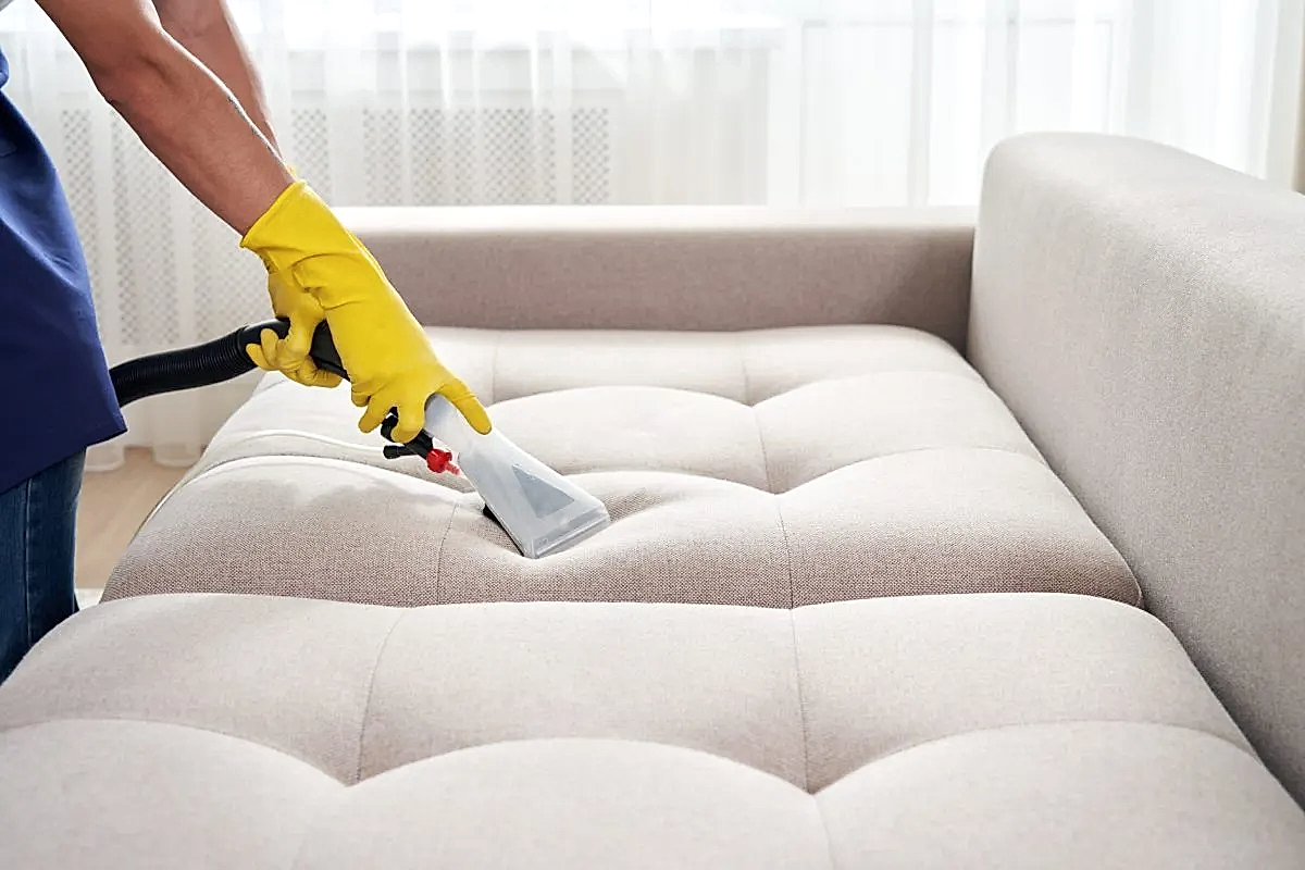 Kahve Lekesi Koltuktan Nasıl Çıkar?