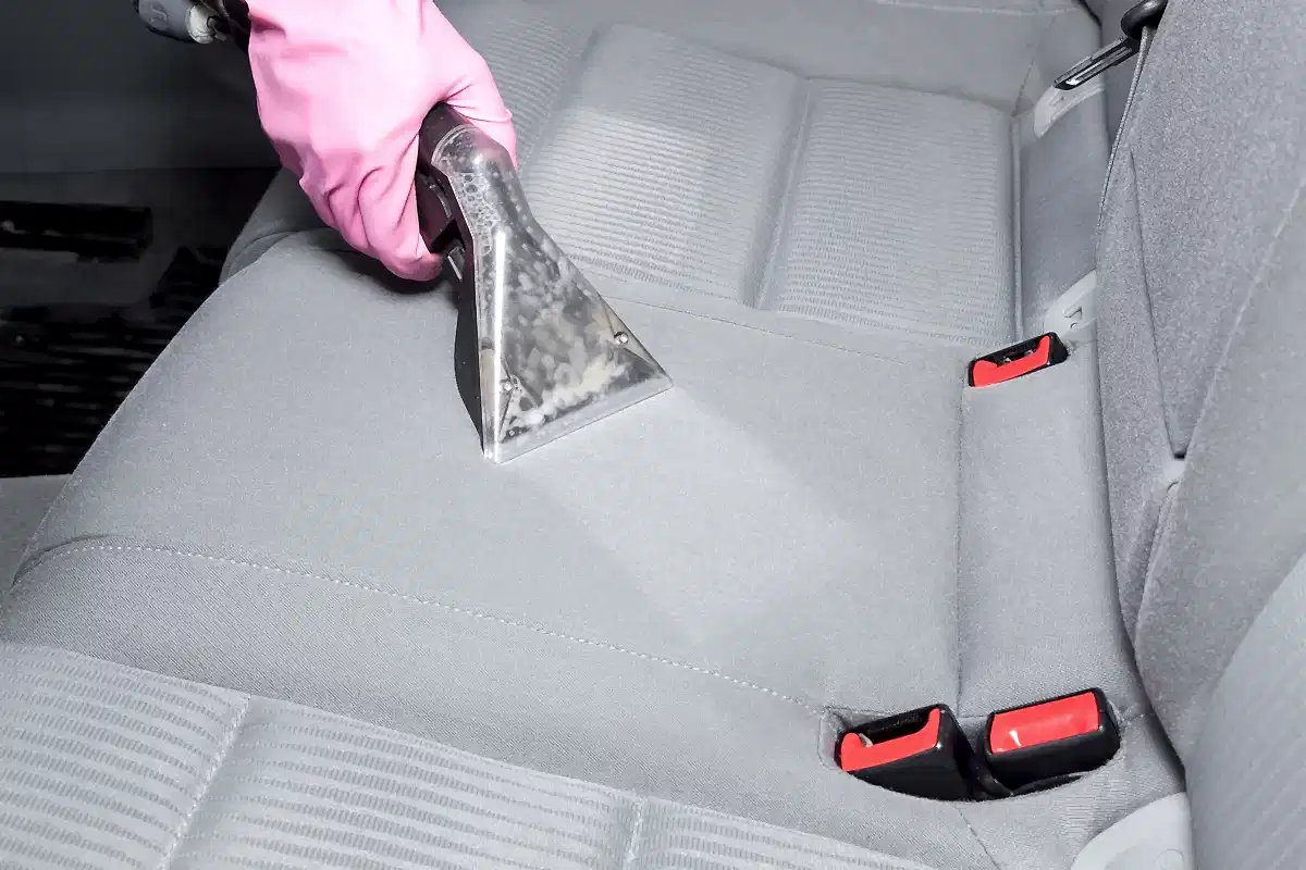 Oto İç Dış Yıkama Fiyatları