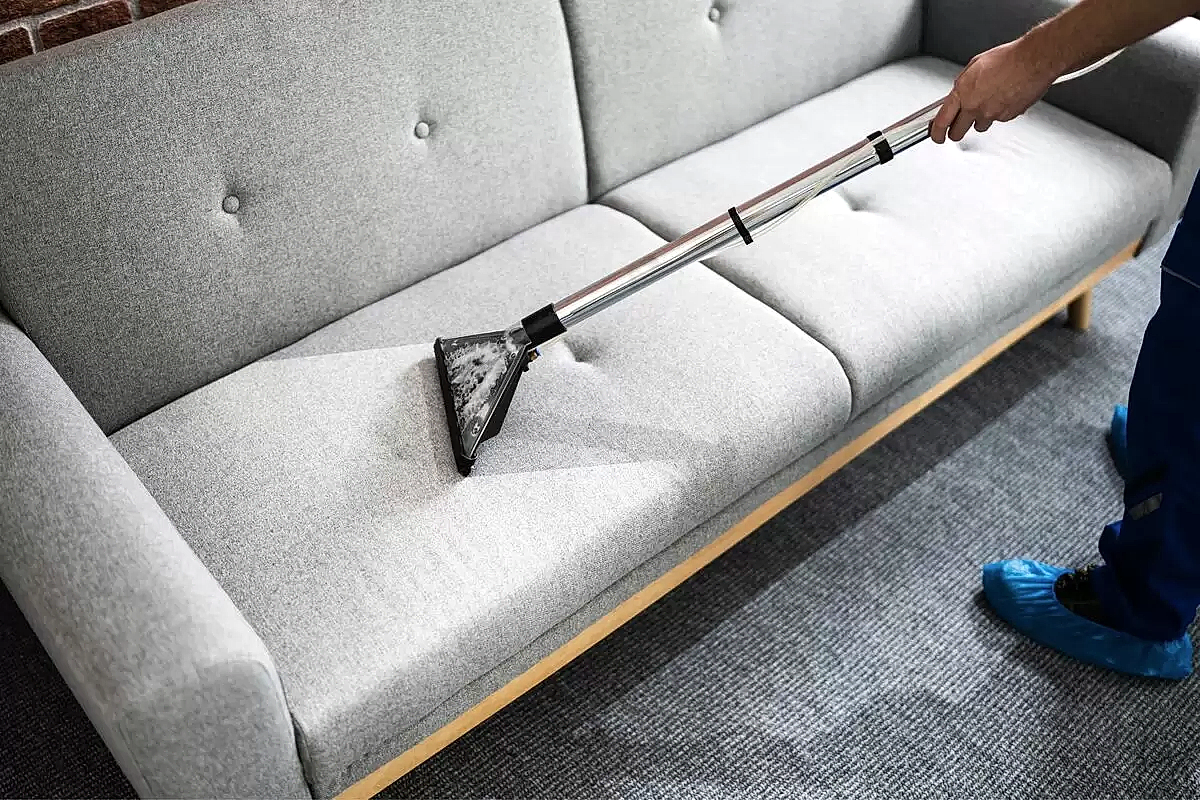 Evde Koltuk Temizleme